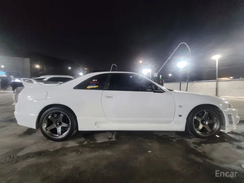 Nissan Skyline