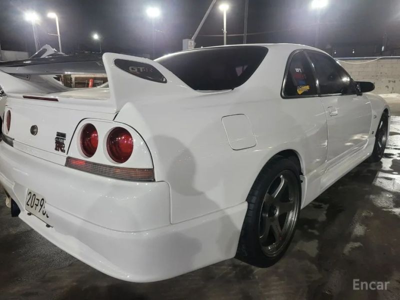 Nissan Skyline