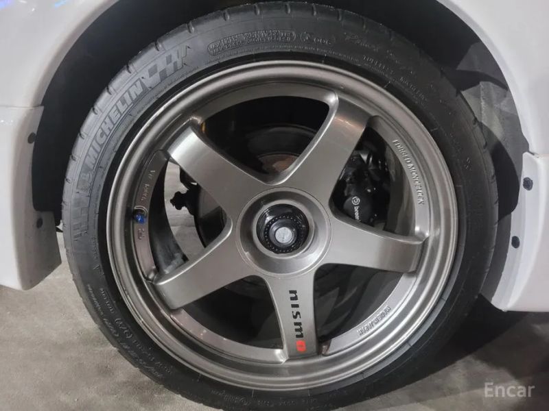 Nissan Skyline