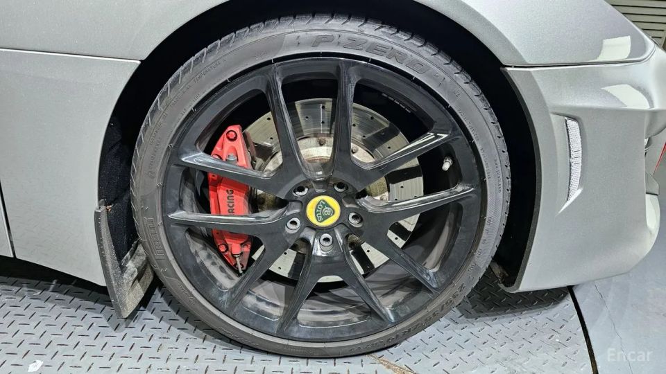 Lotus Evora
