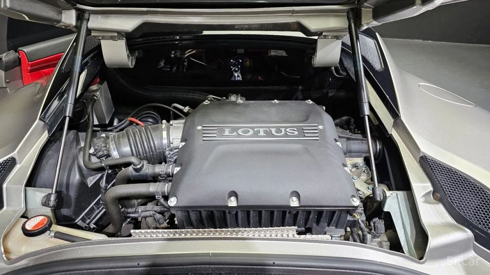 Lotus Evora