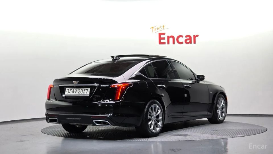 Cadillac CT5