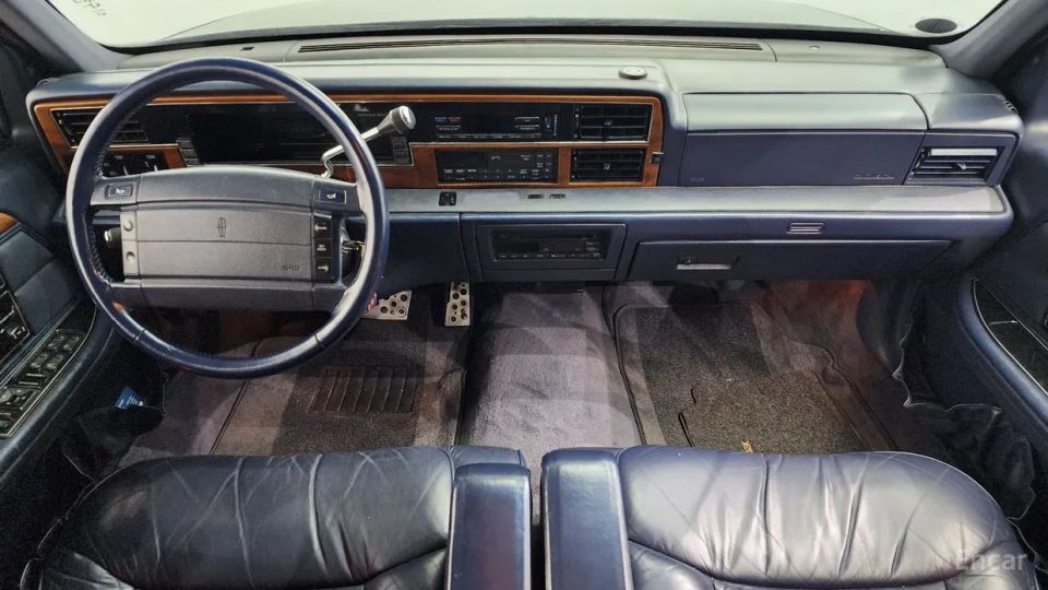 Lincoln Continental