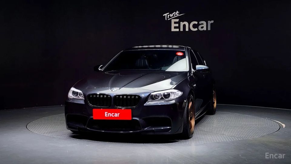 BMW M5