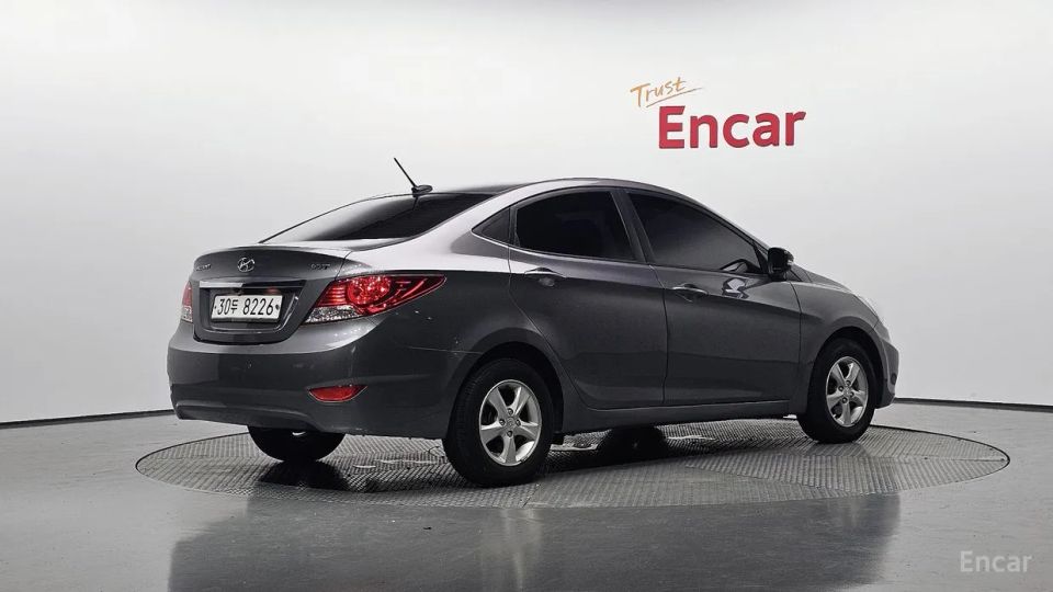 Hyundai Accent
