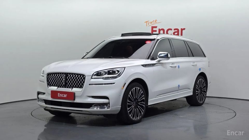 Lincoln Aviator