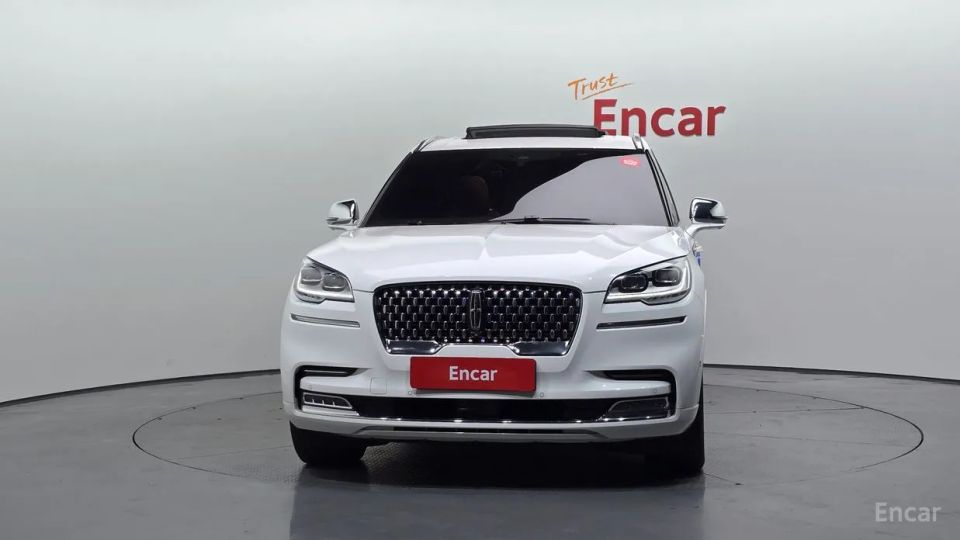 Lincoln Aviator