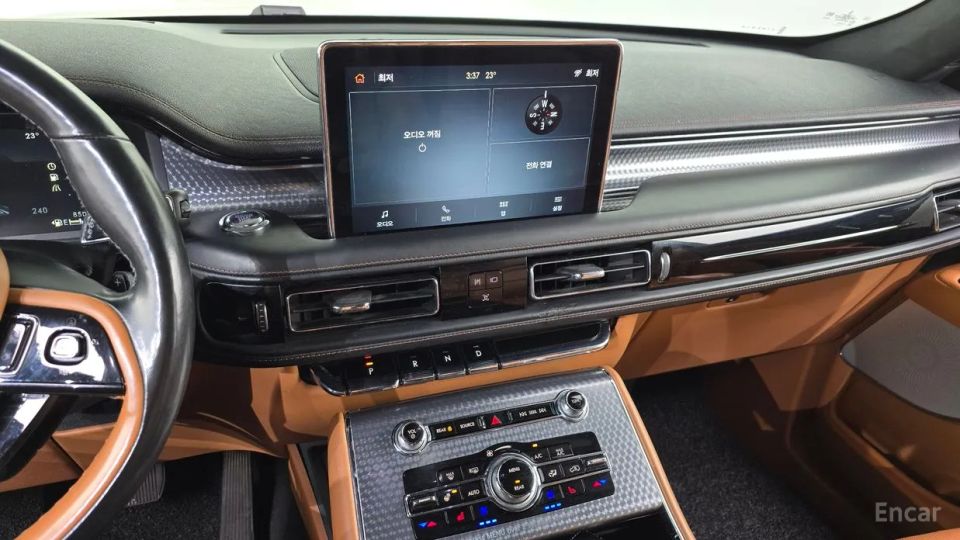 Lincoln Aviator