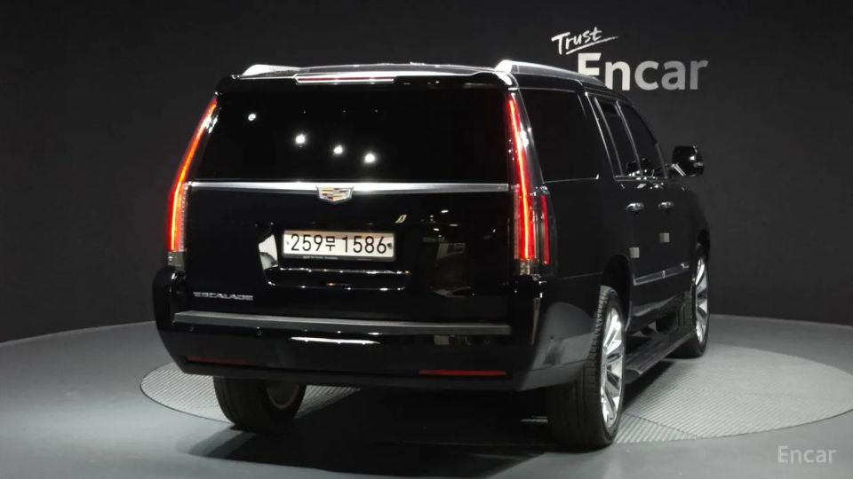Cadillac Escalade
