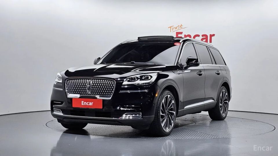Lincoln Aviator