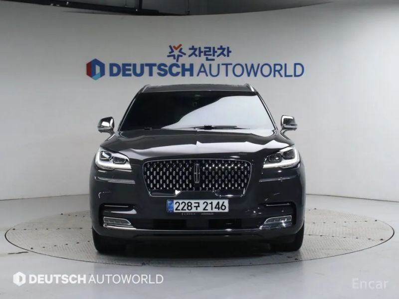 Lincoln Aviator
