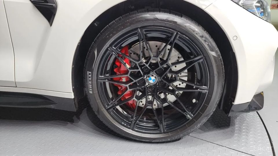 BMW M4