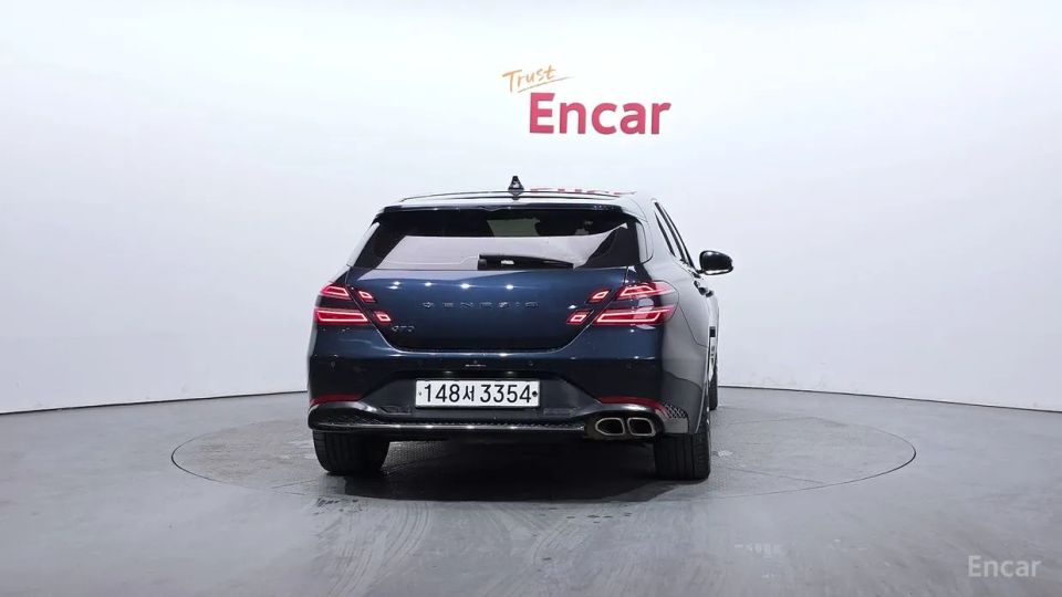 Genesis G70