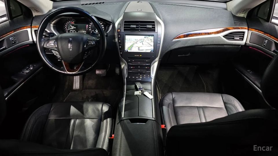 Lincoln MKZ