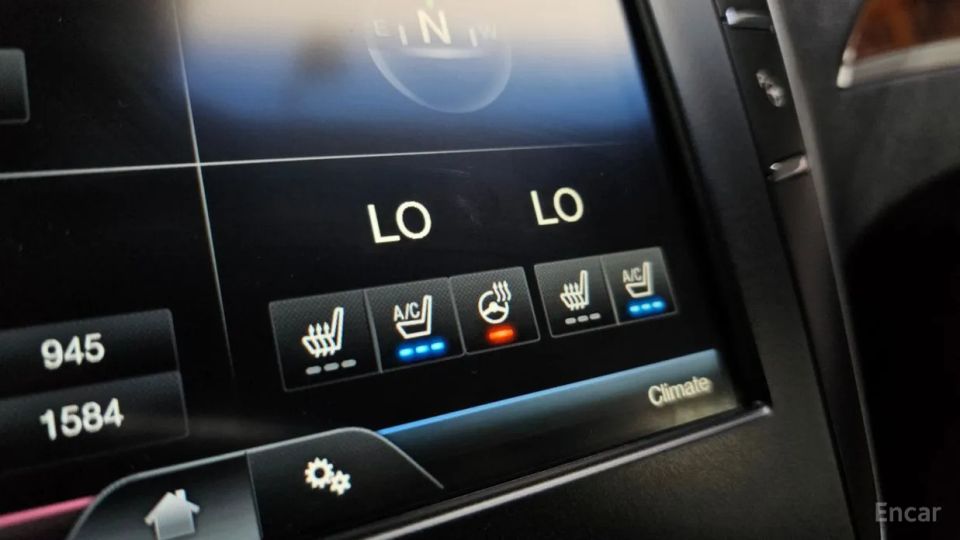 Lincoln MKZ