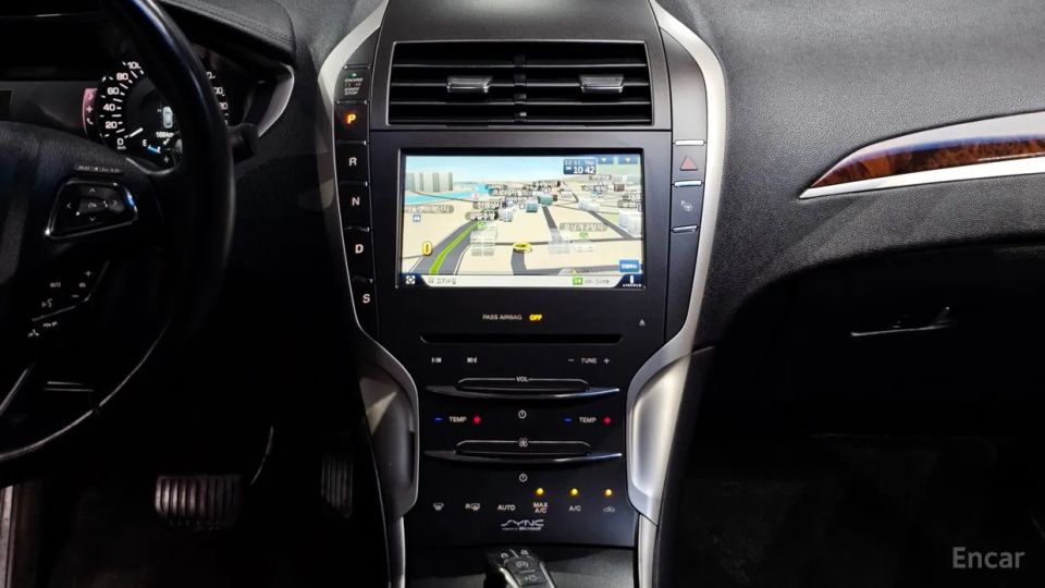 Lincoln MKZ