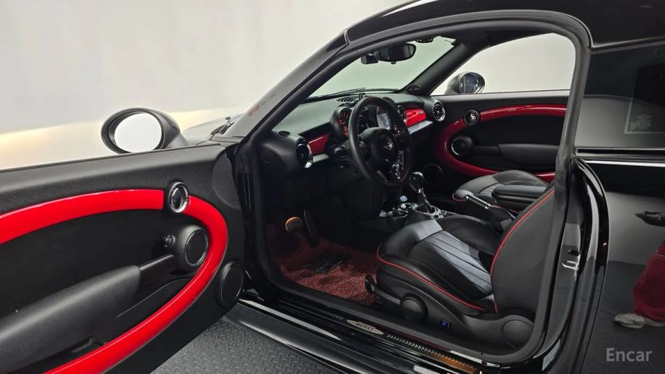 Mini coupe