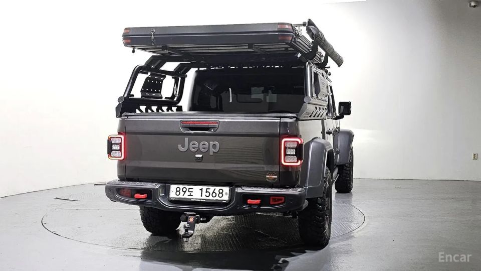 Jeep gladiator