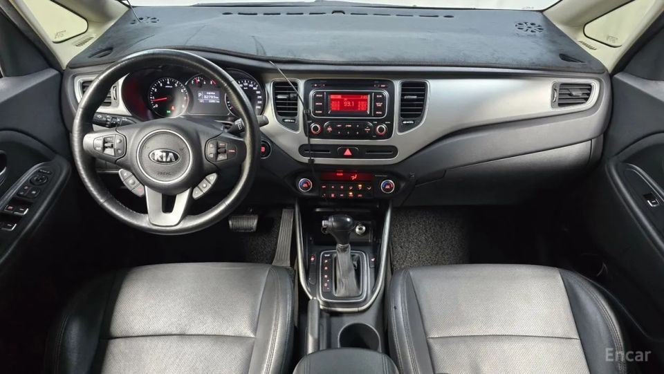 Kia Carens