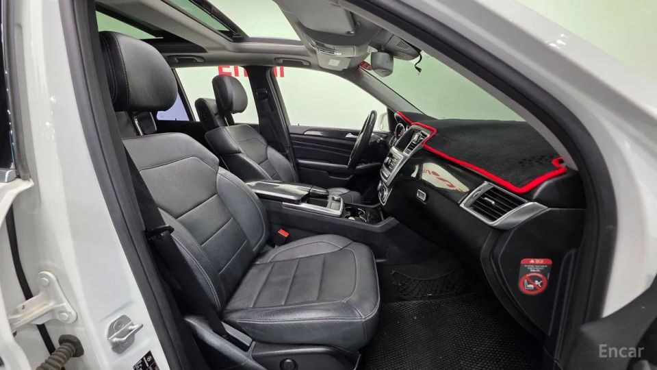Mercedes-Benz M-class