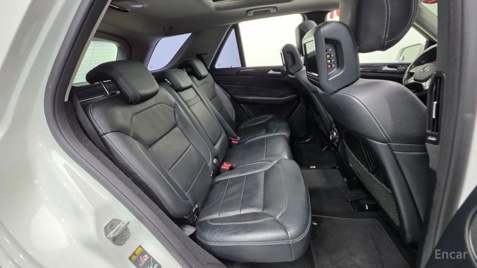 Mercedes-Benz M-class