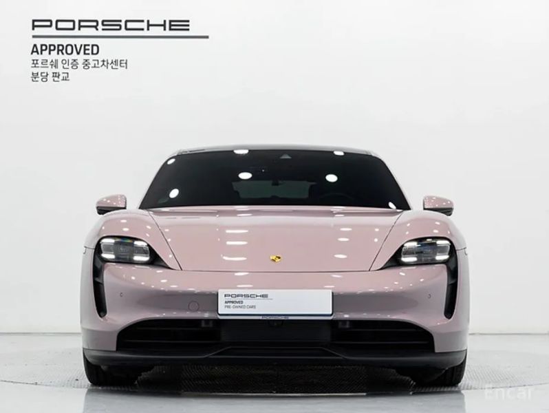 Porsche Taycan