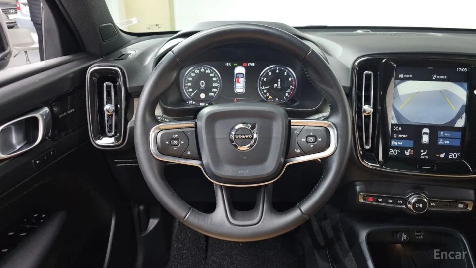 Volvo XC40