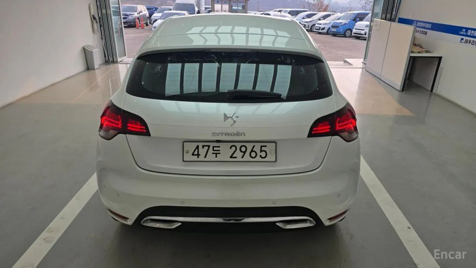 Citroen-DS DS4