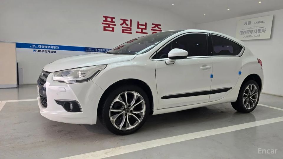 Citroen-DS DS4