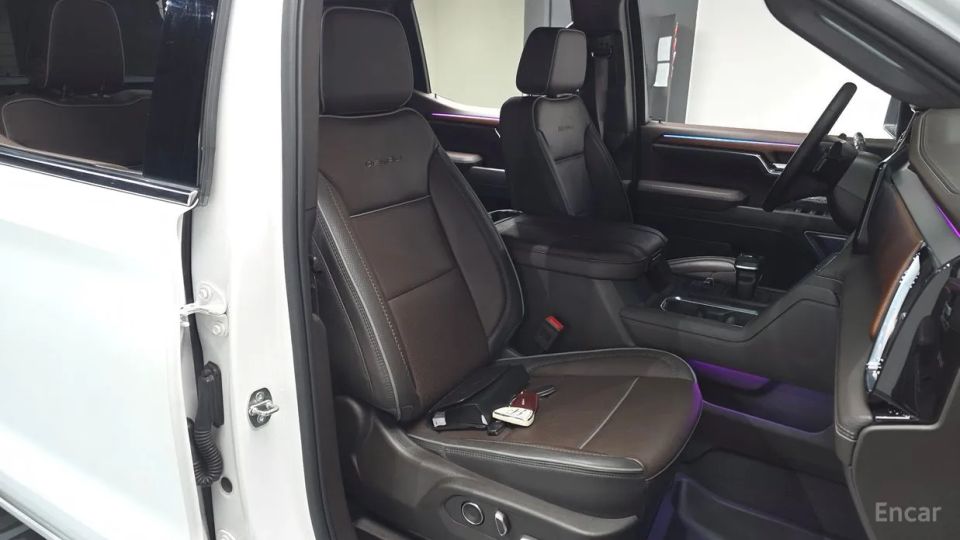 GMC Sierra