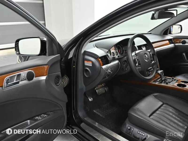 Volkswagen Phaeton
