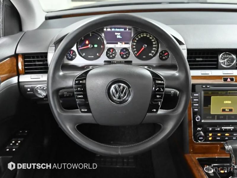 Volkswagen Phaeton