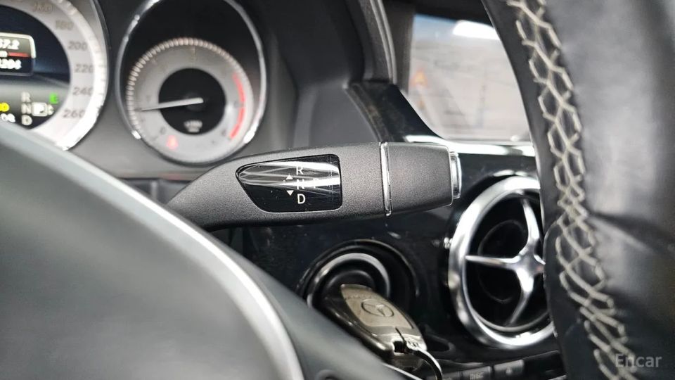 Mercedes-Benz GLK-Class