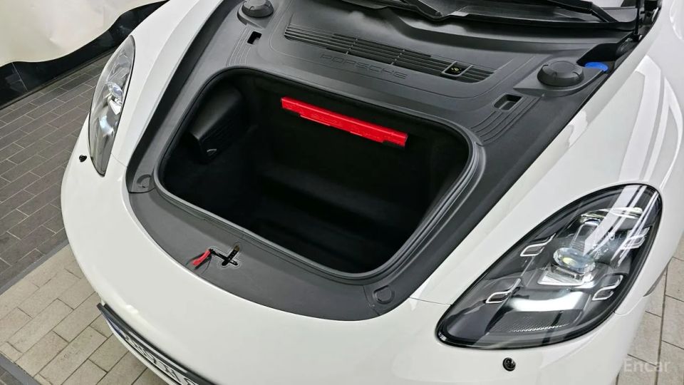 Porsche 718