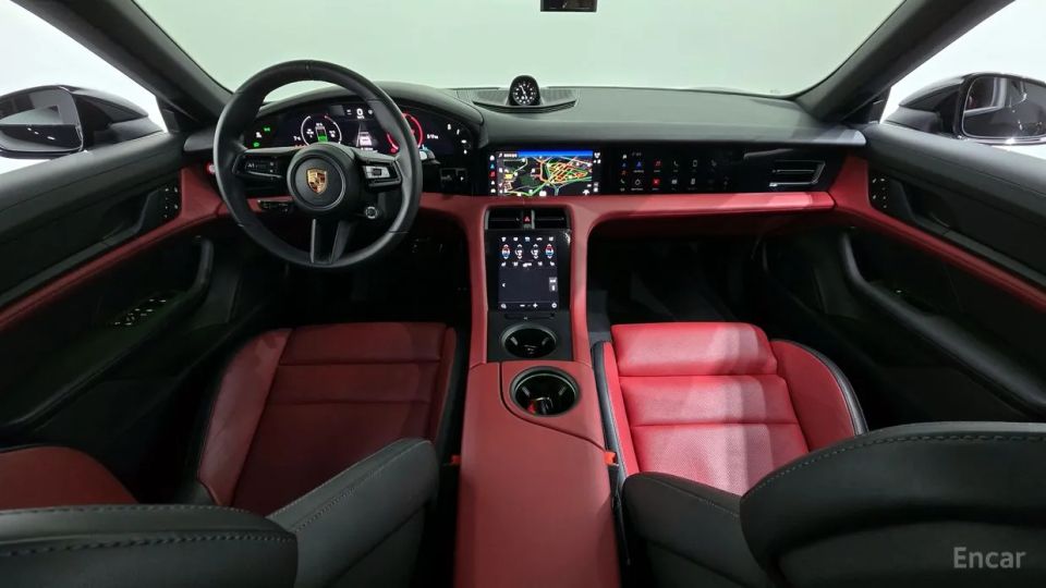 Porsche Taycan