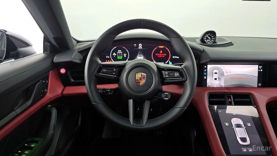 Porsche Taycan