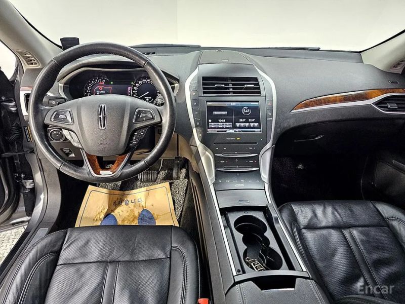 Lincoln MKZ