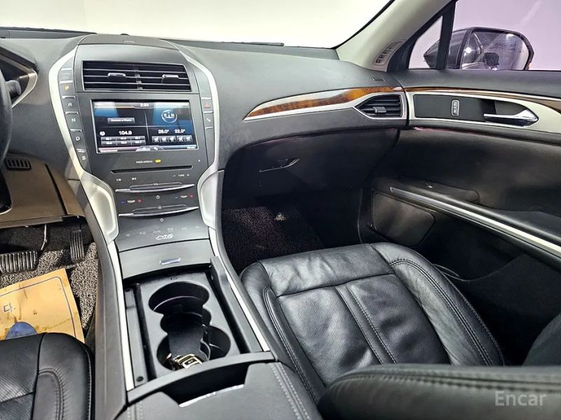 Lincoln MKZ