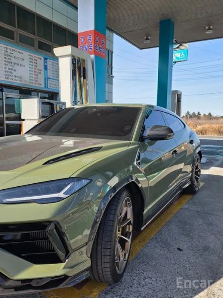 Lamborghini urus