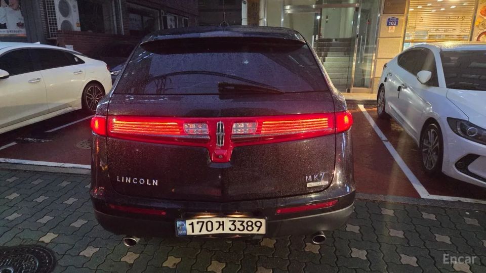 Lincoln MKT