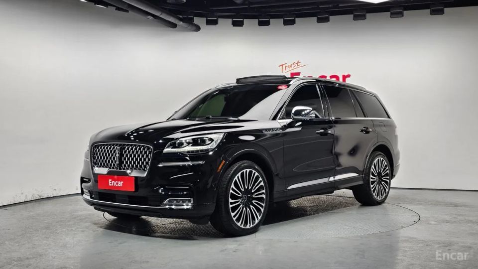 Lincoln Aviator