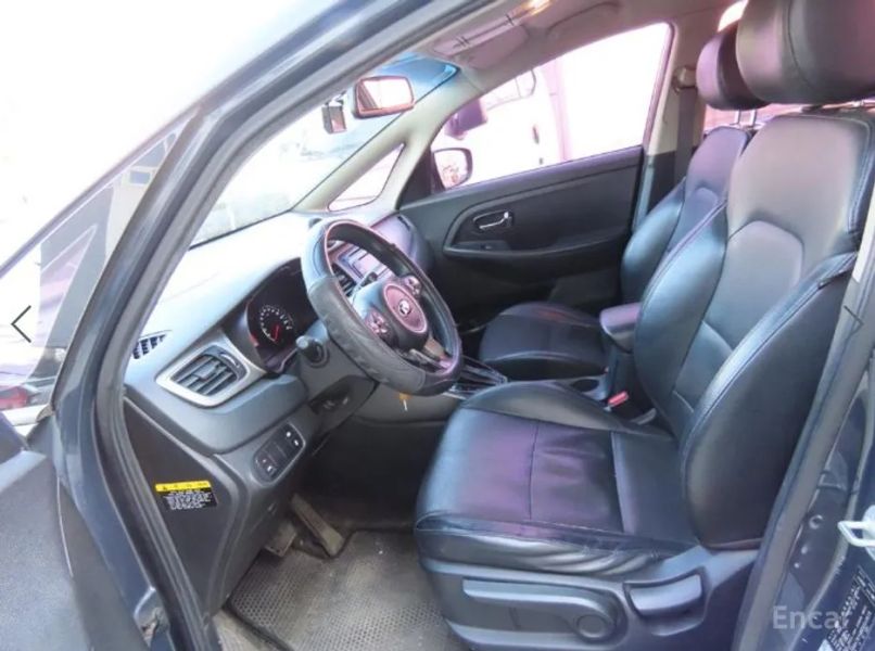 Kia Carens
