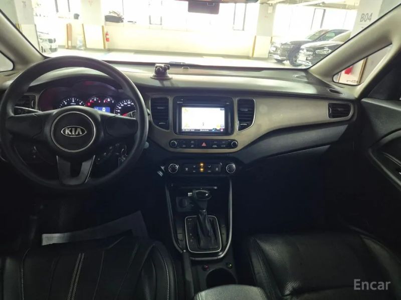 Kia Carens