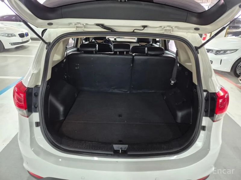 Kia Carens