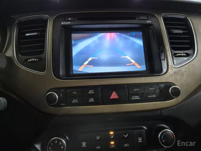 Kia Carens