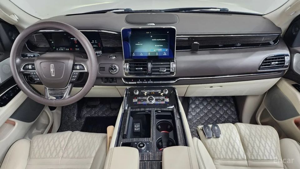 Lincoln Navigator
