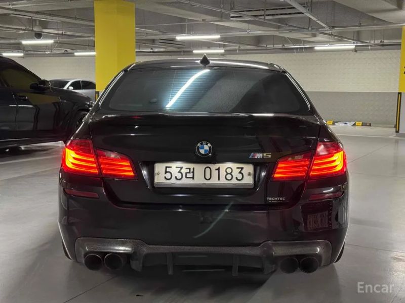 BMW M5