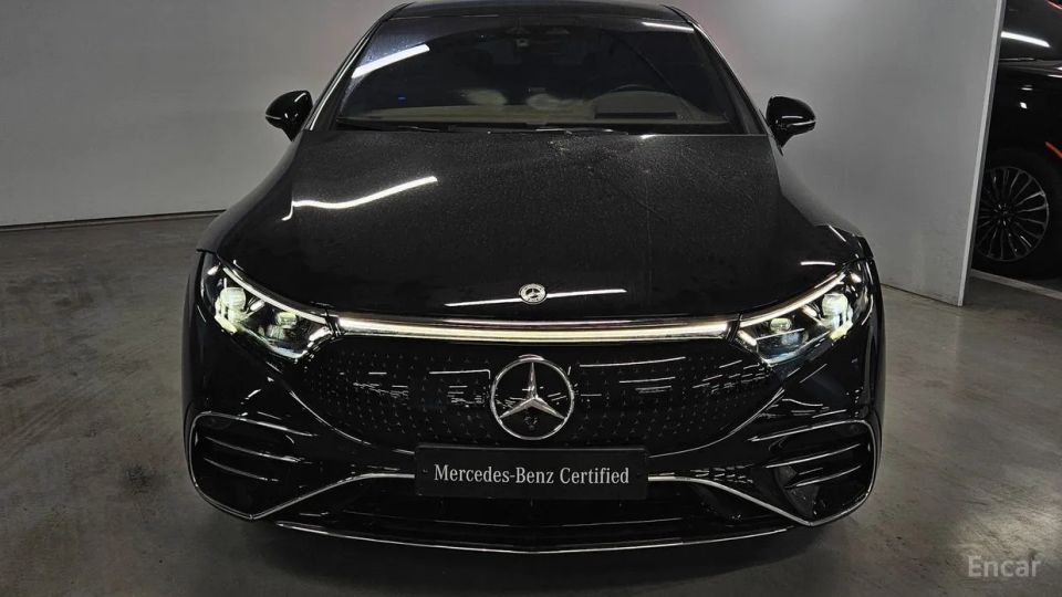 Mercedes-Benz EQS