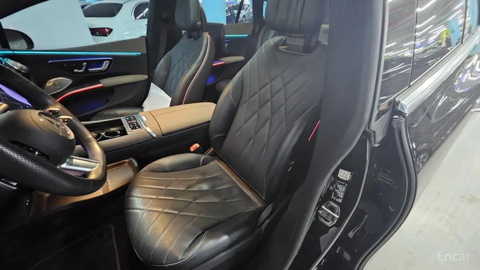 Mercedes-Benz EQS