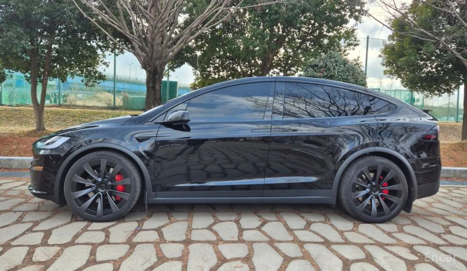 Tesla model-x
